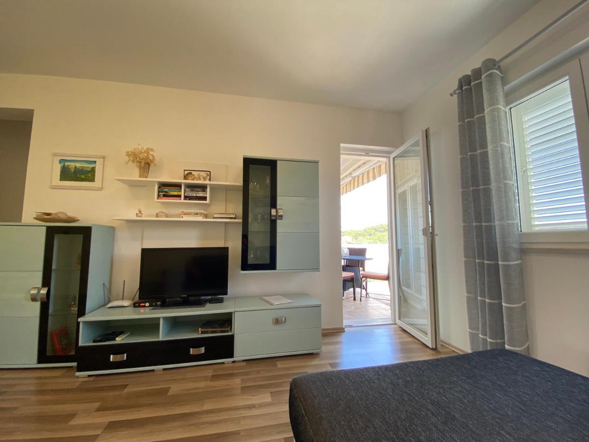 Apartments Lumbarda Beach Extérieur photo