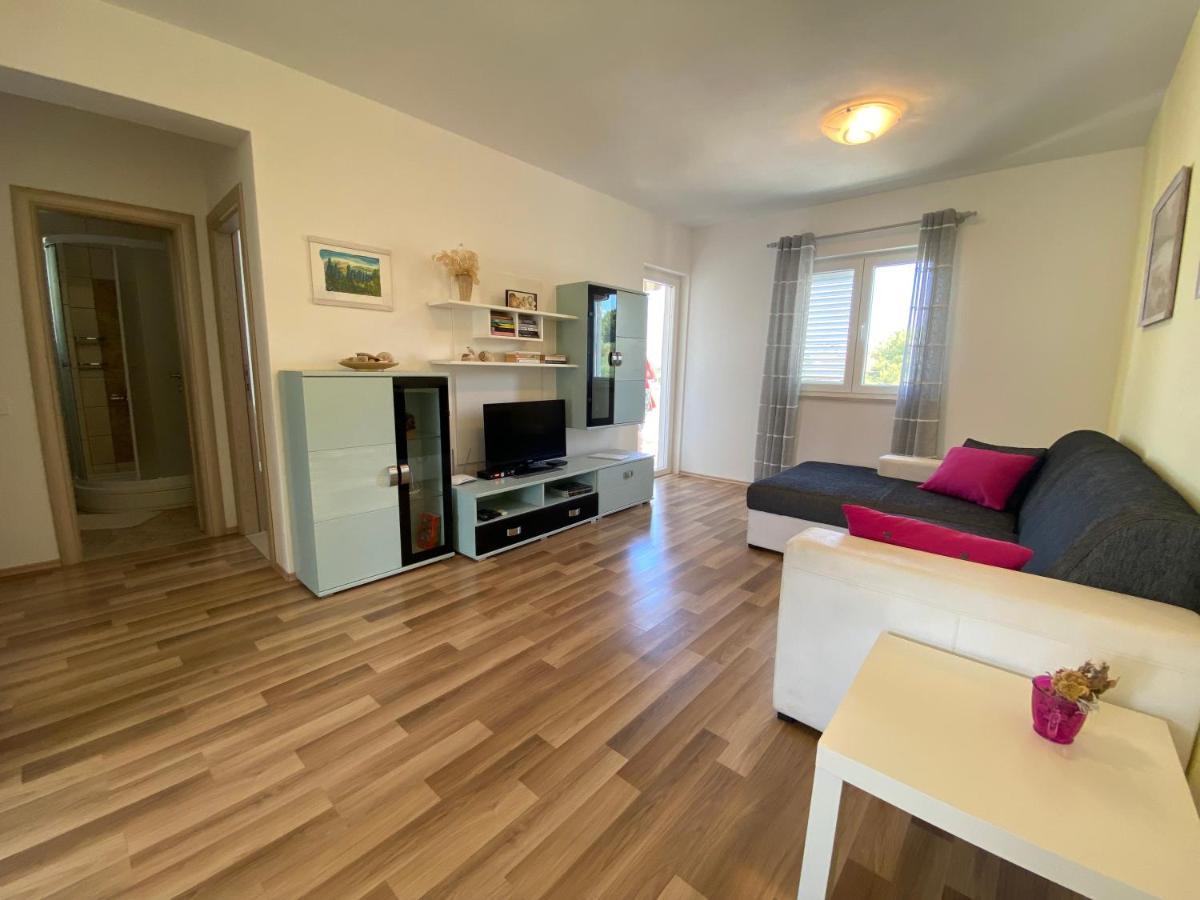 Apartments Lumbarda Beach Extérieur photo