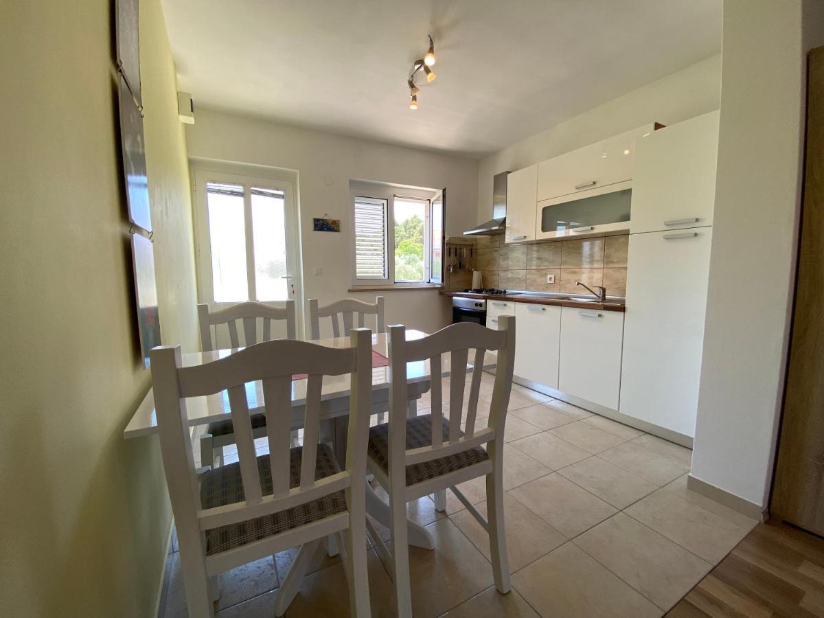 Apartments Lumbarda Beach Extérieur photo