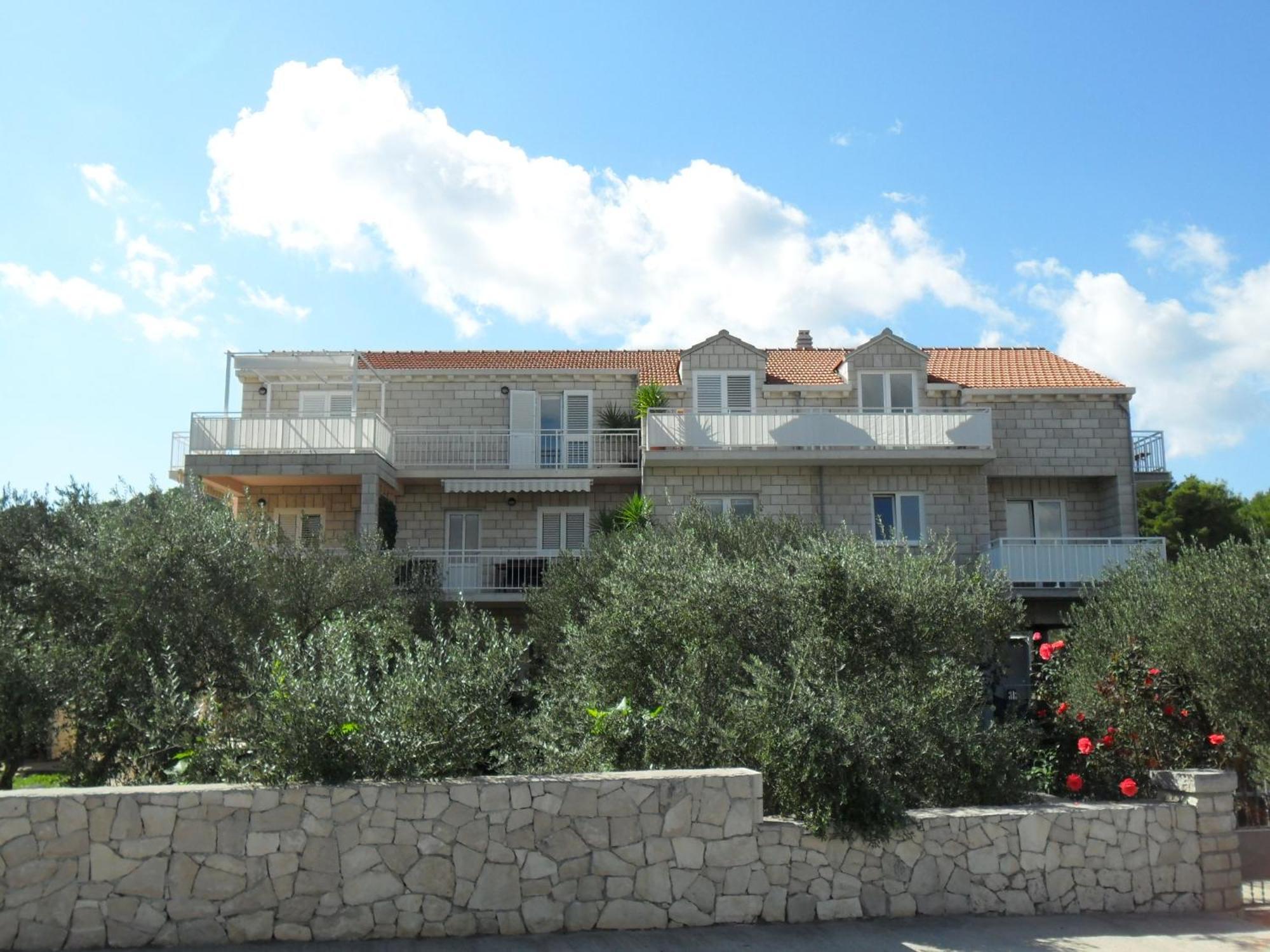 Apartments Lumbarda Beach Extérieur photo